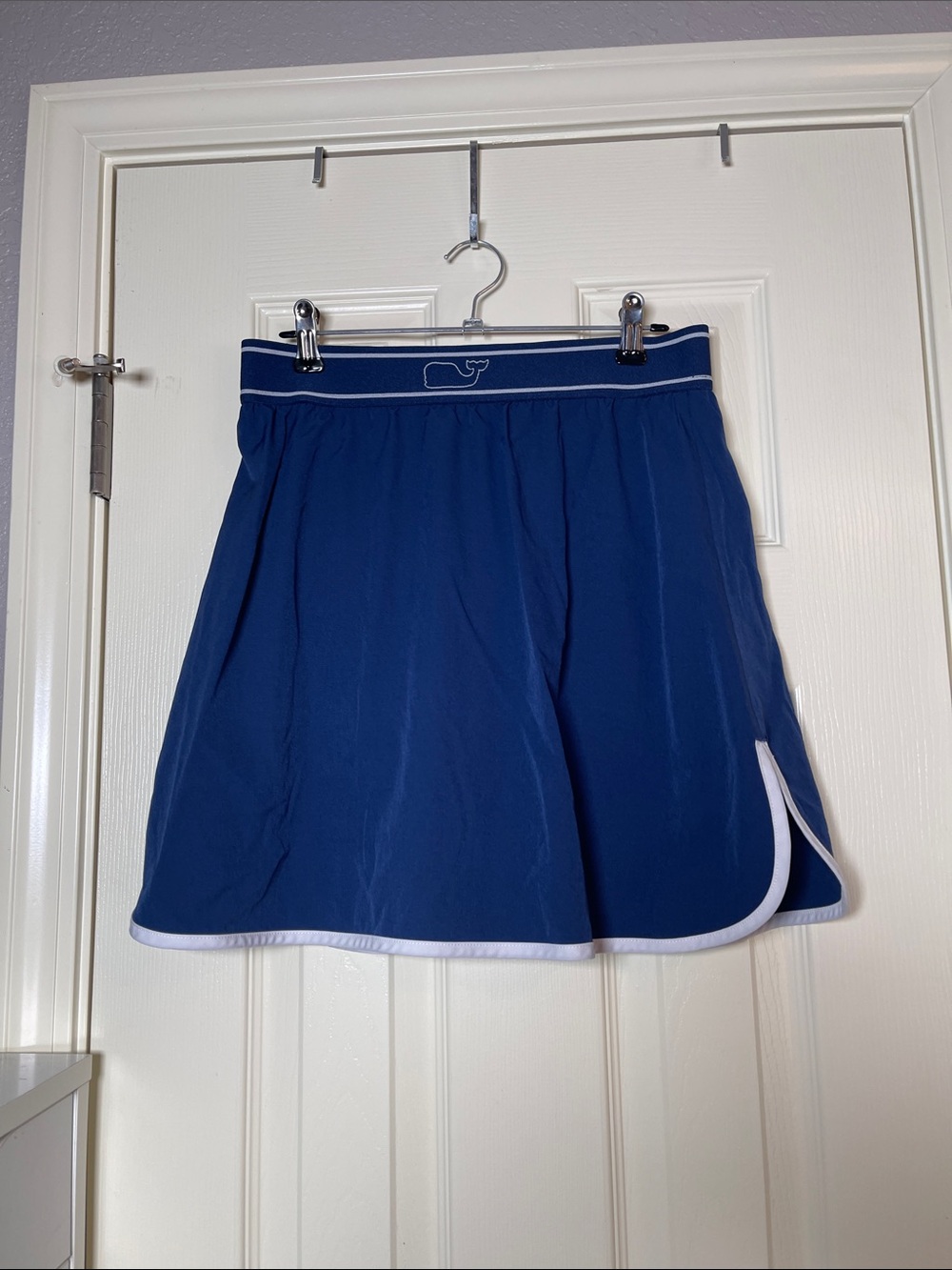 Vineyard Vines Navy Blue Athletic Skort with White Trim